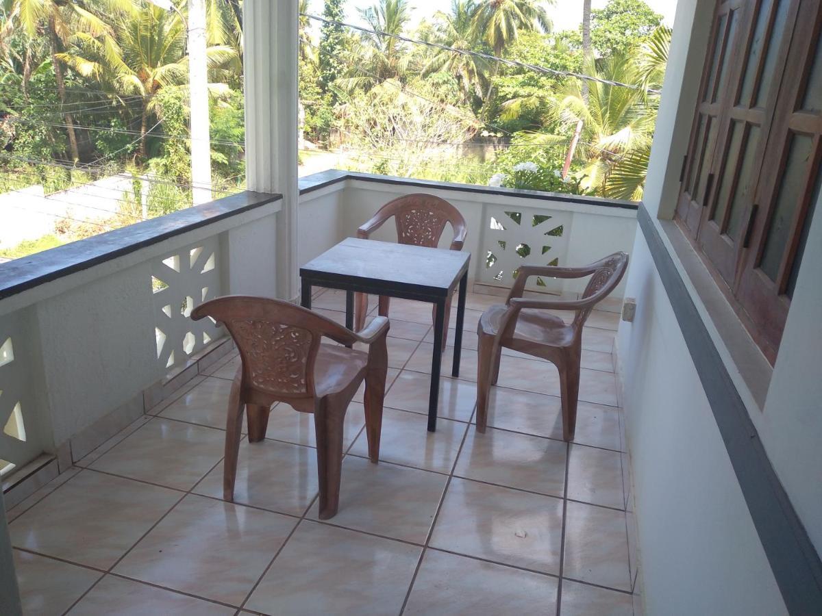 Vijai Resort Negombo Buitenkant foto